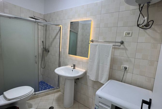 Shtepi ne shitje Apartament ne Tirane, 1+1, Mobilimi E mobiluar, Pagesa 107,000  Euro.