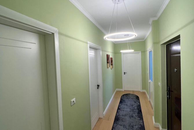 Shtepi ne shitje Apartament ne Tirane, 2+1, Mobilimi E mobiluar, Pagesa 145,000  Euro.