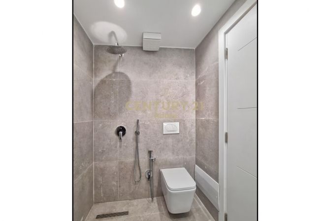 Shtepi ne shitje Apartament ne Tirane, 2+1, Mobilimi E mobiluar, Pagesa 255,000  Euro.