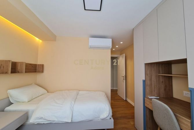 Shtepi ne shitje Apartament ne Tirane, 2+1, Mobilimi E mobiluar, Pagesa 255,000  Euro.