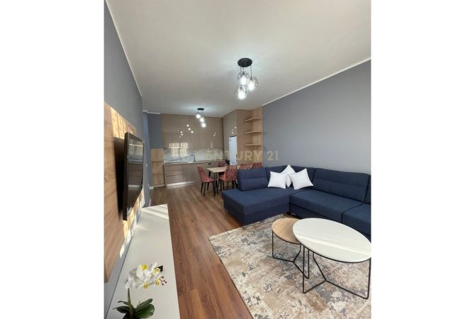 Shtepi me qera 2+1 ne Tirane - 650 Euro