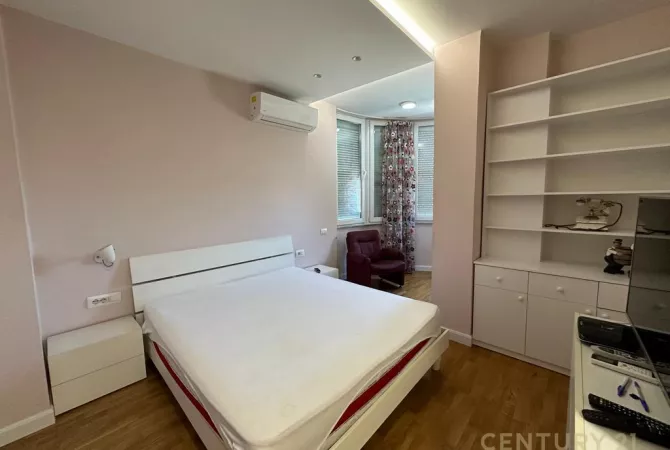 Shtepi ne shitje Apartament ne Tirane, 3+1, Mobilimi E mobiluar, Pagesa 415,000  Euro.