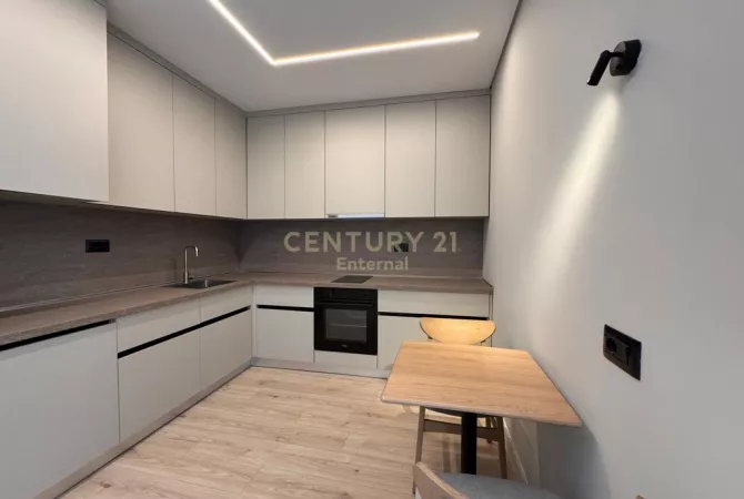 Shtepi ne shitje 3+1 ne Tirane - 365,000 Euro
