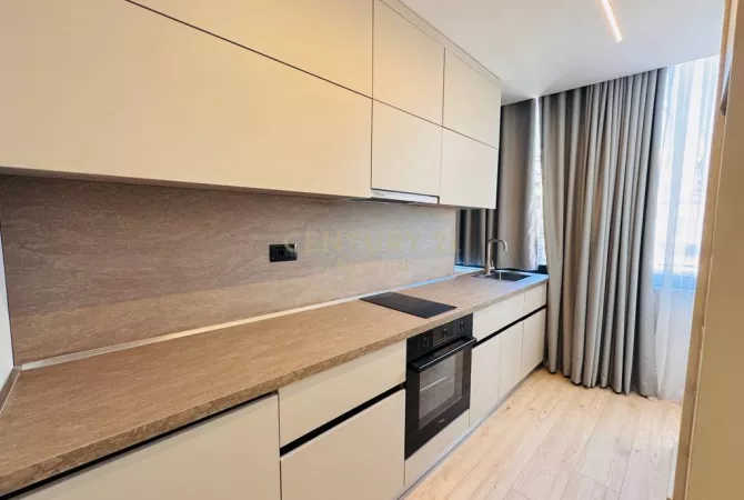 Shtepi ne shitje Apartament ne Tirane, 3+1, Mobilimi E mobiluar, Pagesa 365,000  Euro.