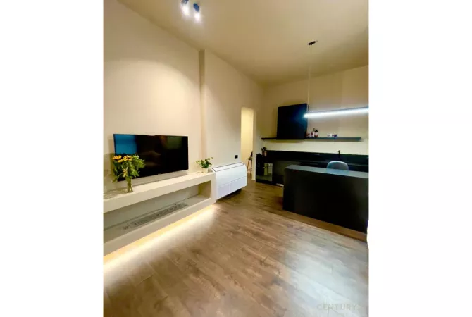 Casa in affitto 1+1 a Tirana - 700 Euro