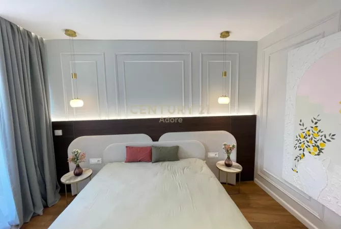 Shtepi me qera 2+1 ne Tirane - 1,900 Euro
