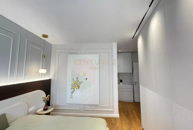 Shtepi me qera Apartament ne Tirane, 2+1, Mobilimi E mobiluar, Pagesa 1,900  Euro.
