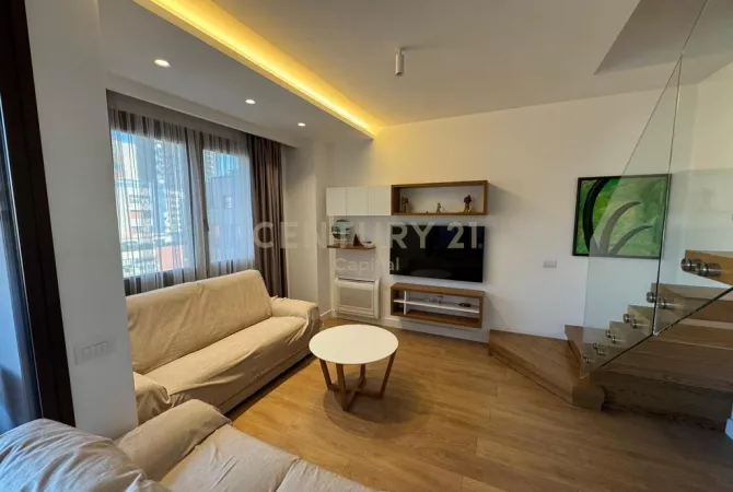 Shtepi me qera 3+1 ne Tirane - 1,500 Euro