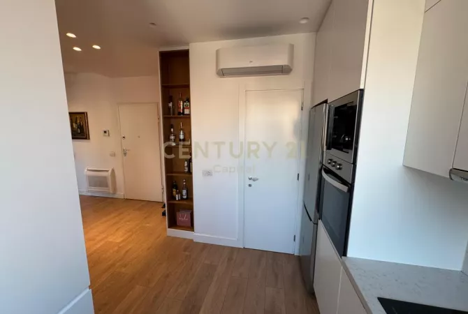 Shtepi me qera Duplex(shtepi me 2 kate) ne Tirane, 3+1, Mobilimi E mobiluar, Pagesa 1,500  Euro.