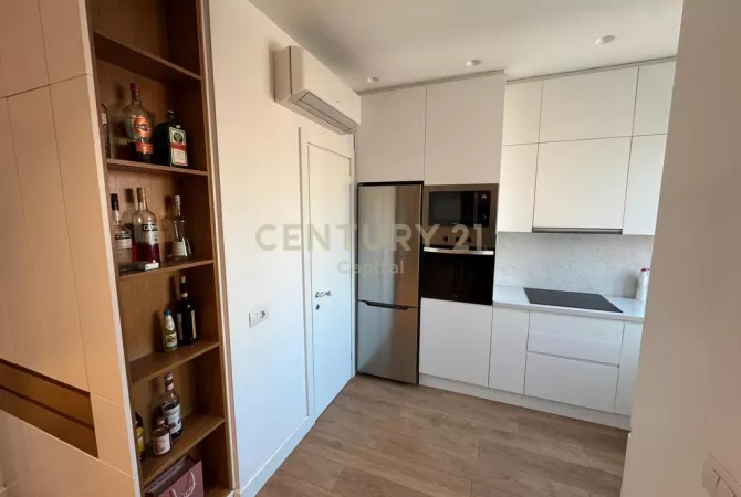 Shtepi me qera Duplex(shtepi me 2 kate) ne Tirane, 3+1, Mobilimi E mobiluar, Pagesa 1,500  Euro.