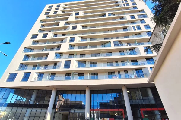 Shtepi me qera Apartament ne Tirane, 2+1, Mobilimi E mobiluar, Pagesa 1,200  Euro.