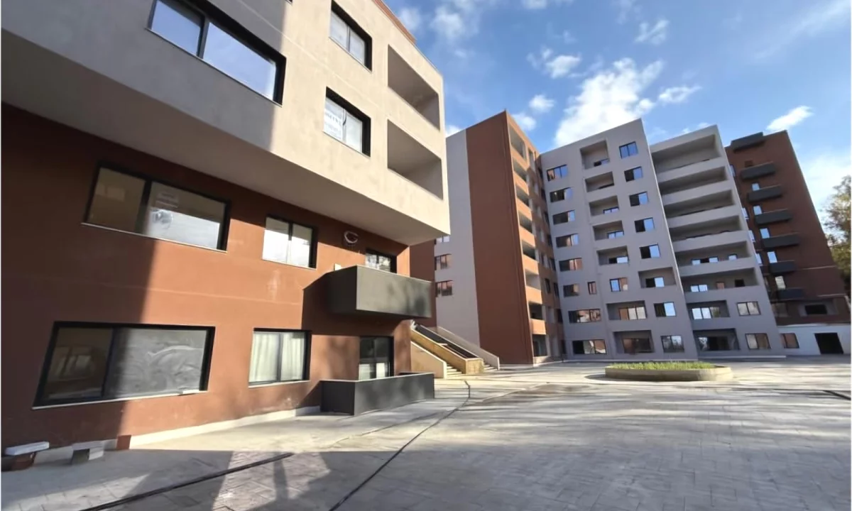 Apartment for sale in Tirana 2+1, Emty