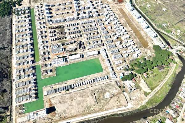 Luxury villas for sale in Durres 2+1, Emty