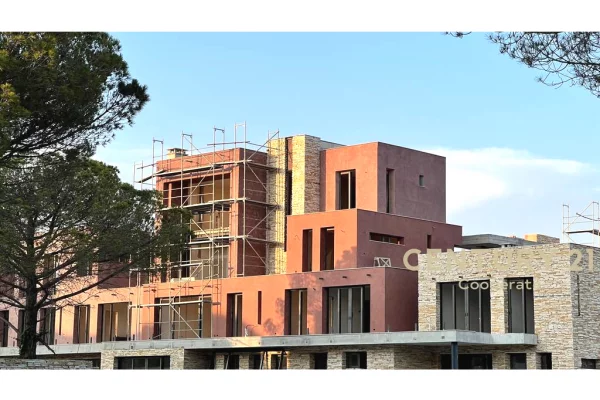 Apartment for sale in Durres 2+1, Emty