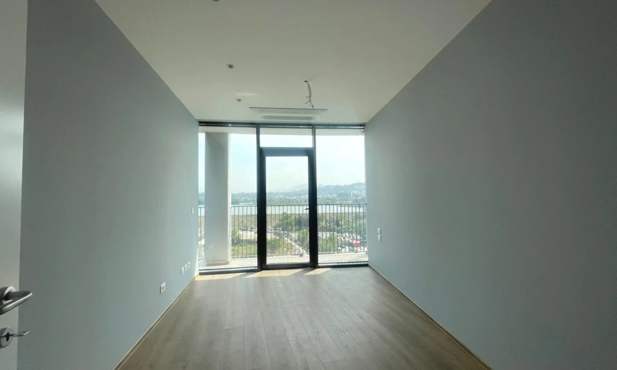 Ambient per Zyra me Qira tek Lake View, Rruga e Kosovareve