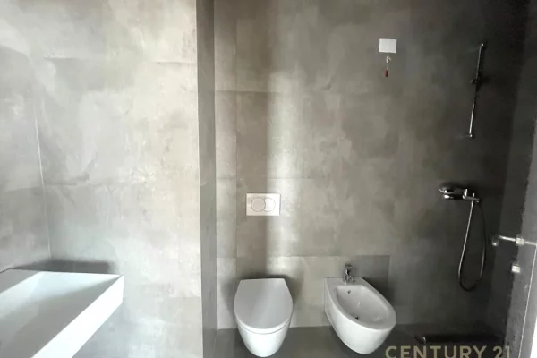 Ambient per Zyra me Qira tek Lake View, Rruga e Kosovareve