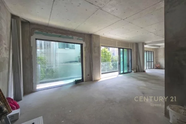 Zyre per qira open space tek Rruga e Kosovareve!