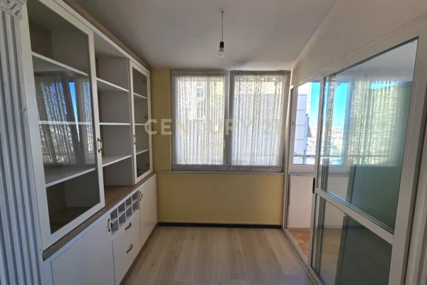 Shtepi ne shitje 2+1 ne Tirane - 200,000 Euro