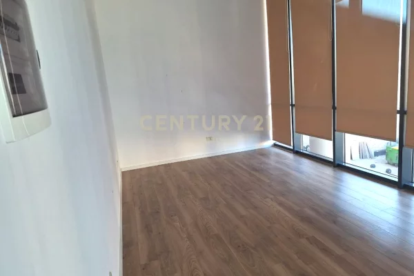 Ambient biznesi me qera 1+1 ne Tirane - 850 Euro