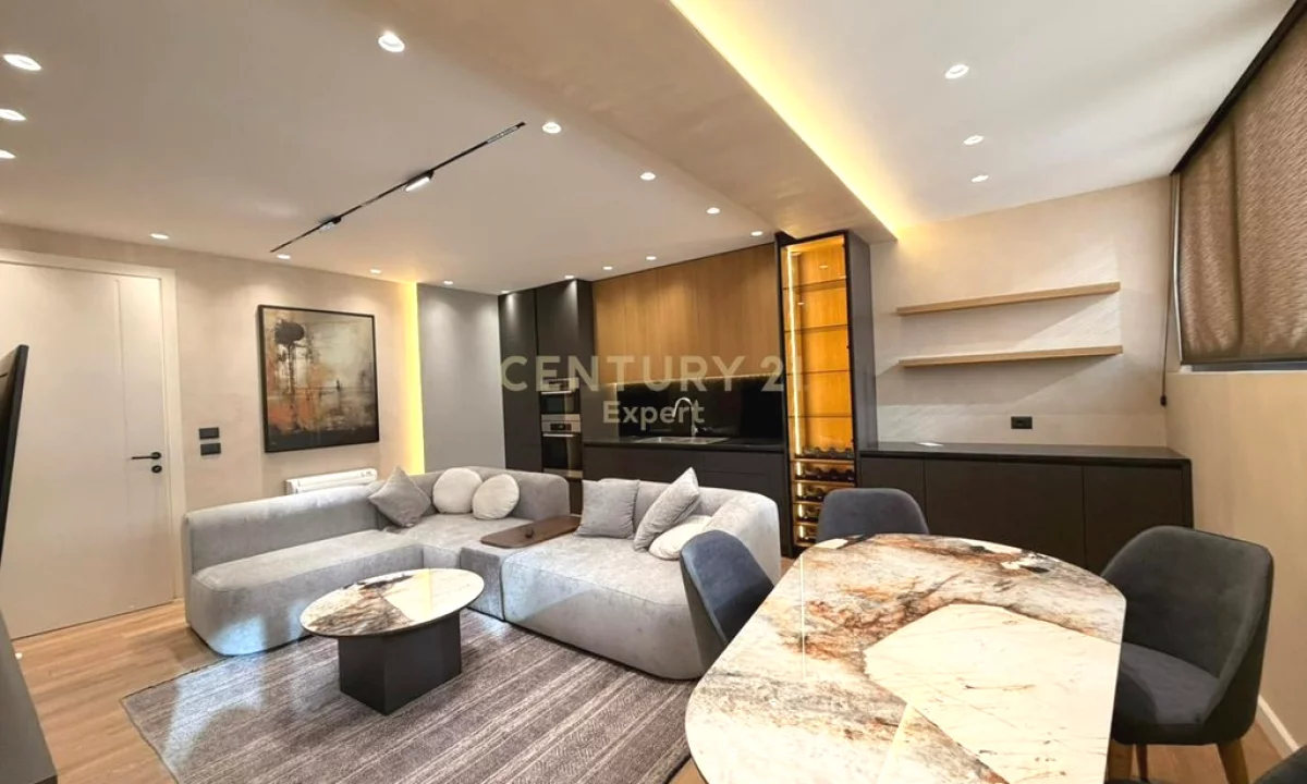 Shtepi me qera Apartament ne Tirane, 2+1, Mobilimi E mobiluar, Pagesa 1,400  Euro.