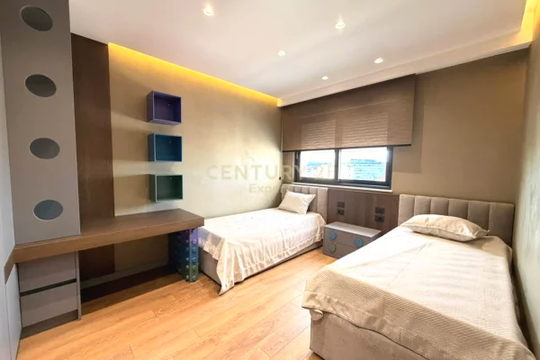 Shtepi me qera Apartament ne Tirane, 2+1, Mobilimi E mobiluar, Pagesa 1,400  Euro.