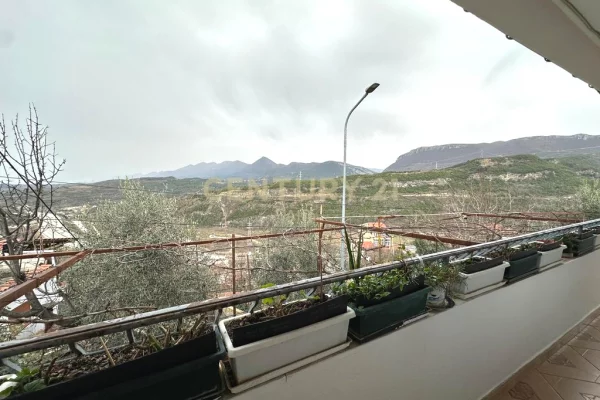 Luxury villas for sale in Tirana 3+1, Furnished