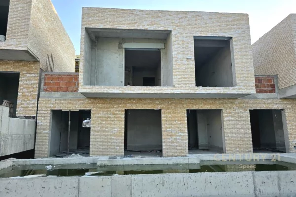 Shtepi ne shitje 3+1 ne Tirane - 450,000 Euro