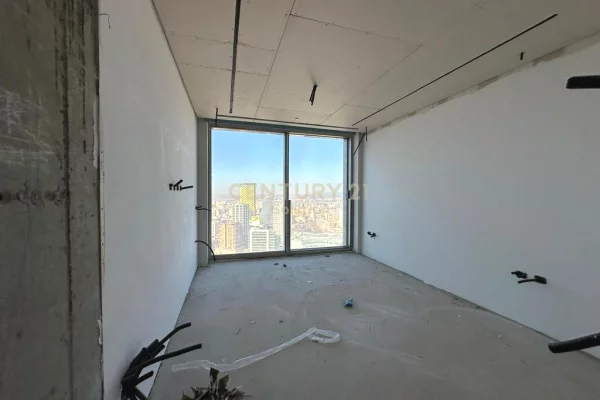 Shtepi ne shitje Apartament ne Tirane, 3+1, Mobilimi Bosh, pa mobiluar, Pagesa 990,000  Euro.