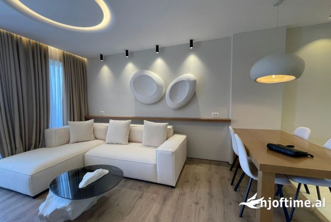 Shtepi me qera Apartament ne Tirane, 1+1, Mobilimi E mobiluar, Pagesa 500  Euro.