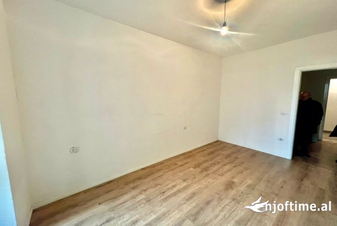 Apartment for rent in Tirana 1+1, Emty