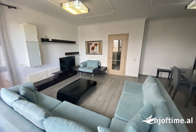 Shtepi me qera 2+1 ne Tirane - 700 Euro