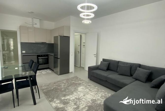 Shtepi me qera 1+1 ne Tirane - 600 Euro