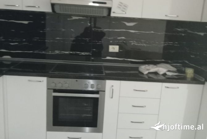 Shtepi me qera 2+1 ne Tirane - 600 Euro