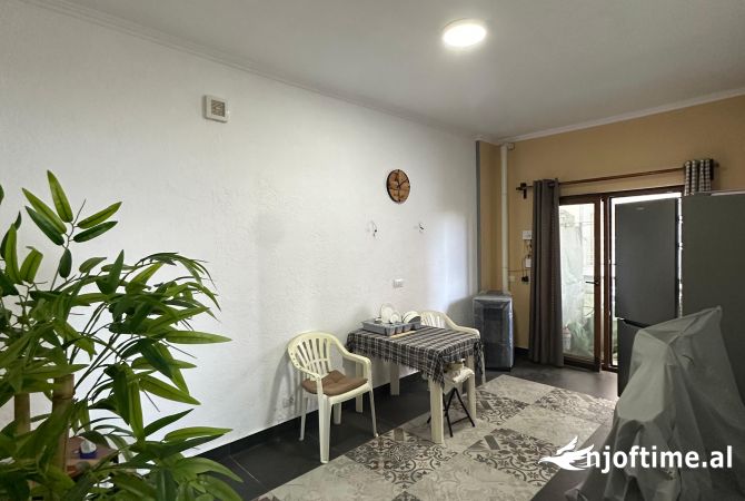 Shtepi ne shitje 1+1 ne Durres - 85,000 Euro