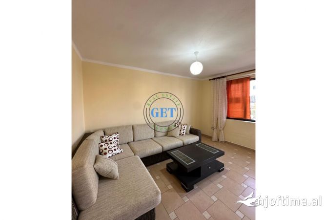 Shtepi me qera 1+1 ne Durres - 250 Euro