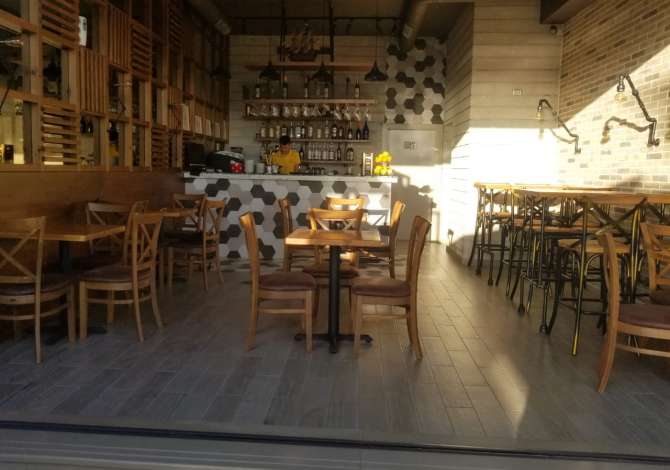 Njoftime Pune per Barist/e dhe Kamarier/e ne Vlore