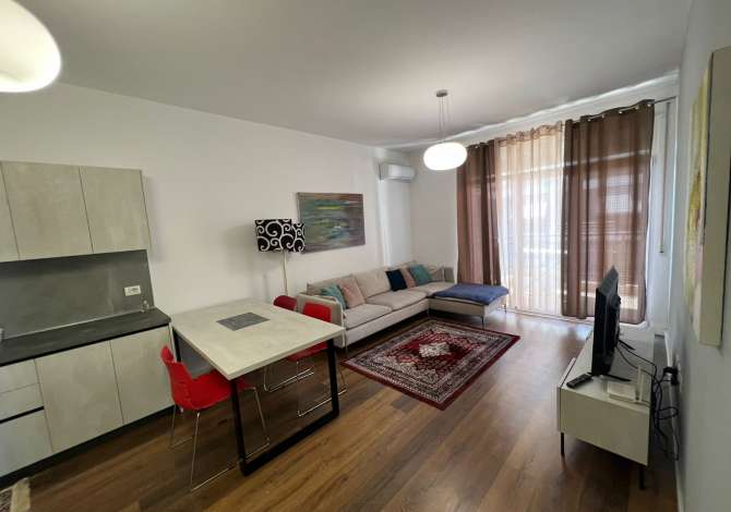 Shtepi me qera 2+1 ne Tirane - 550 Euro