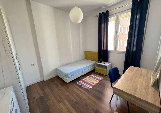 Shtepi me qera Apartament ne Tirane, 2+1, Mobilimi E mobiluar, Pagesa 550  Euro.