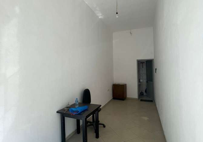 Business Property in Sale 1+1 in Tirana - 36,500 Euro