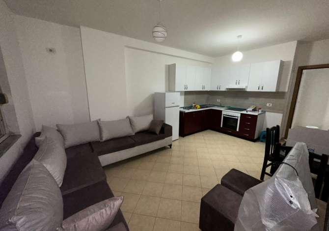 Shtepi me qera 1+1 ne Tirane - 380 Euro