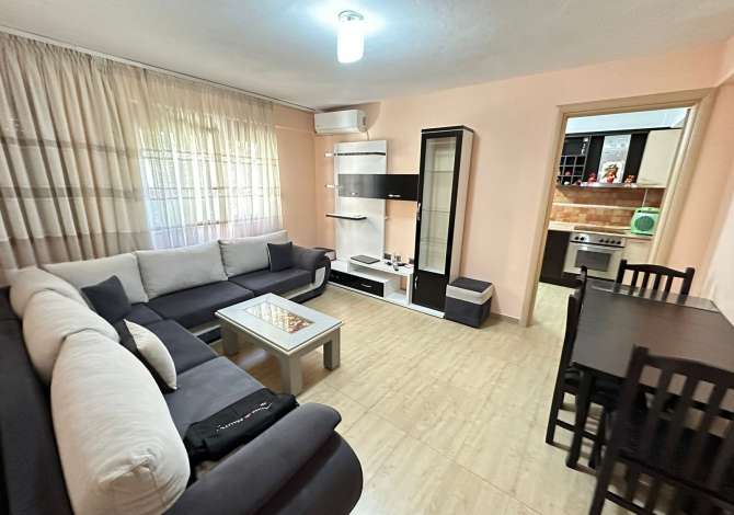 Shtepi me qera 2+1 ne Tirane - 550 Euro
