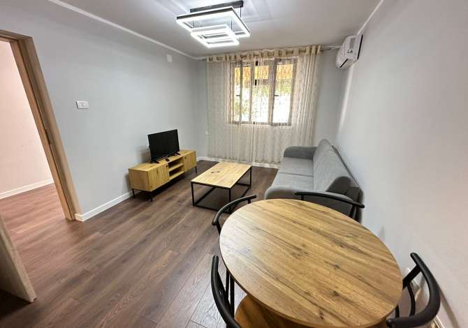 Shtepi me qera 1+1 ne Tirane - 590 Euro
