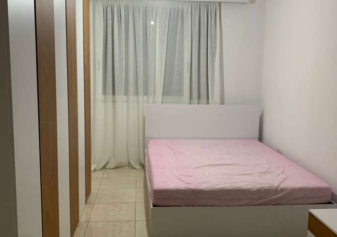 Shtepi me qera 2+1 ne Tirane - 430 Euro