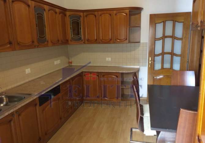 Shtepi ne shitje 3+1 ne Tirane - 150,000 Euro