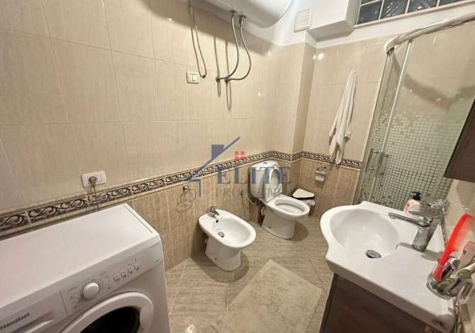 Shtepi me qera Apartament ne Tirane, 2+1, Mobilimi E mobiluar, Pagesa 700  Euro.