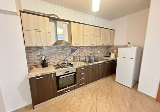 Shtepi me qera 2+1 ne Tirane - 700 Euro