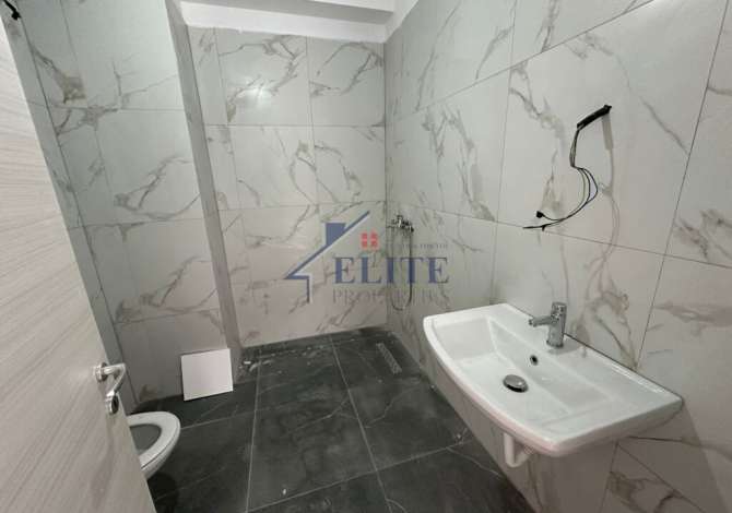 Myslym Shyri, zyre me qira