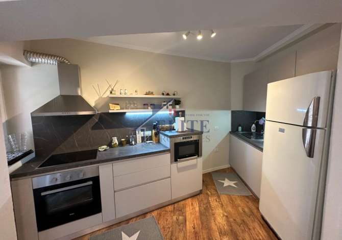 Shtepi me qera 3+1 ne Tirane - 800 Euro