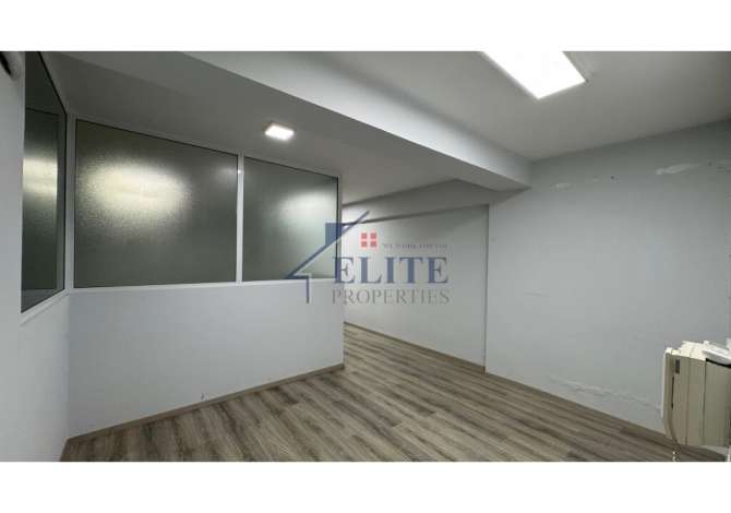 Ambient biznesi me qera 3+1 ne Tirane - 1,150 Euro