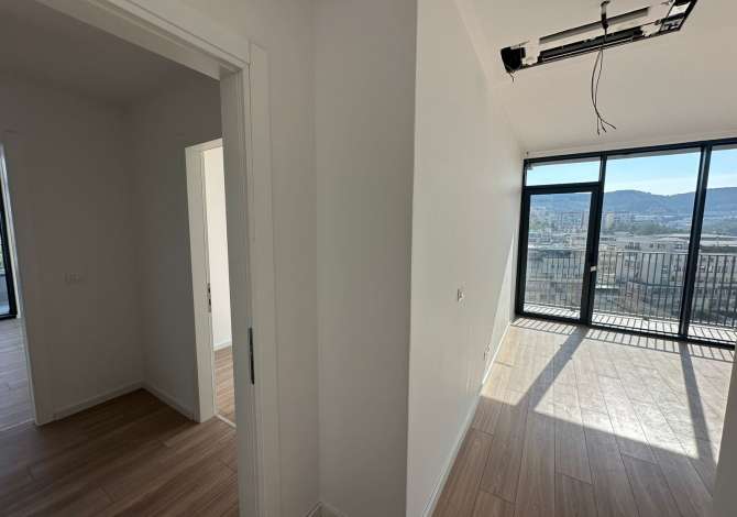 Ambient biznesi me qera 3+1 ne Tirane - 900 Euro